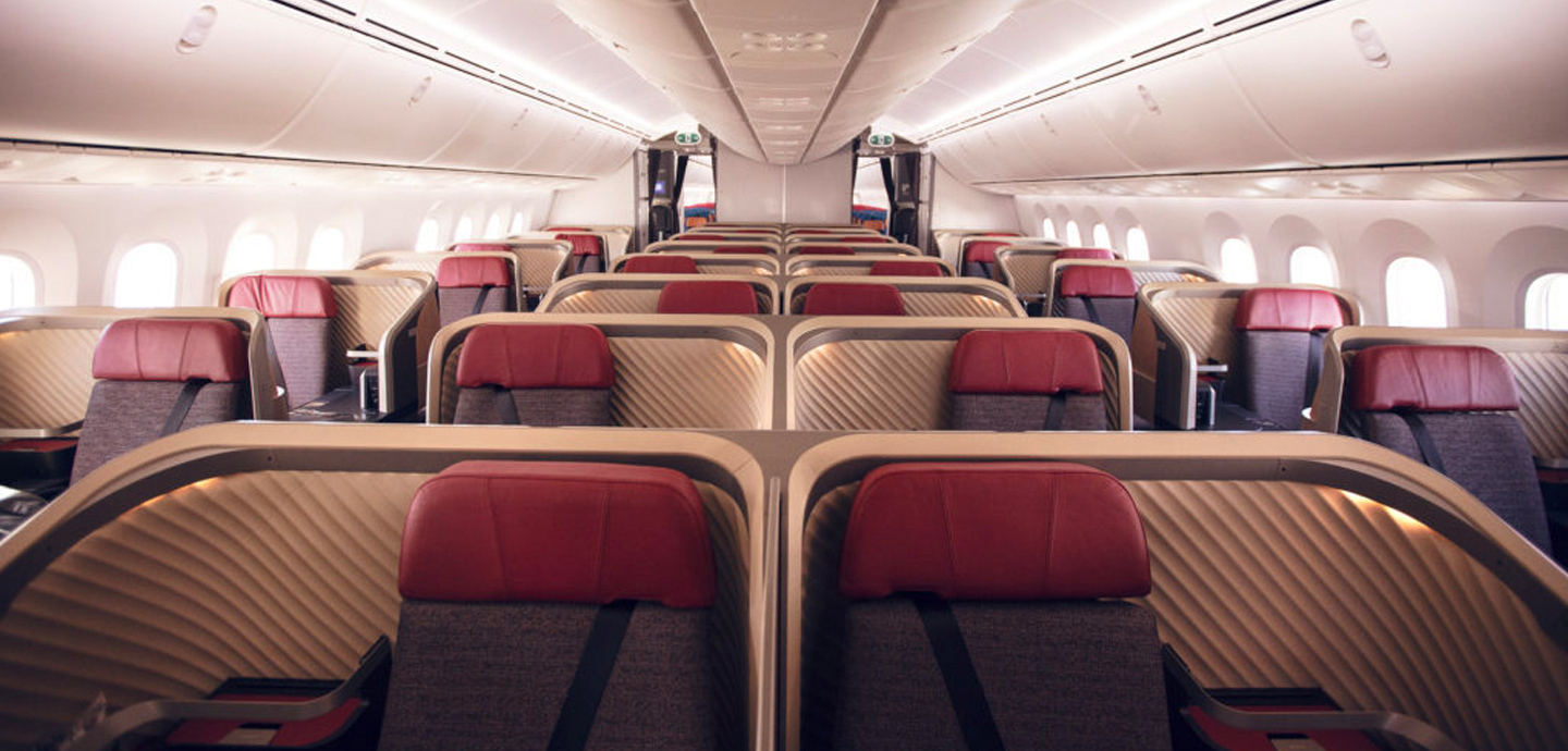 Interior del avion boeing 787-9 Dreamliner